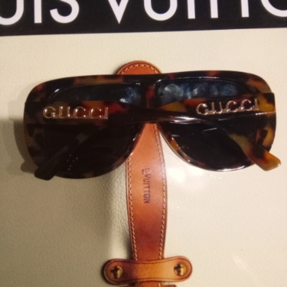 Sylish Sunglasses NWOT